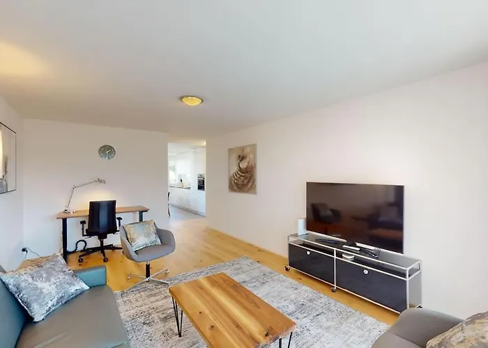 Exceptional 1Br Flat - Sun 3